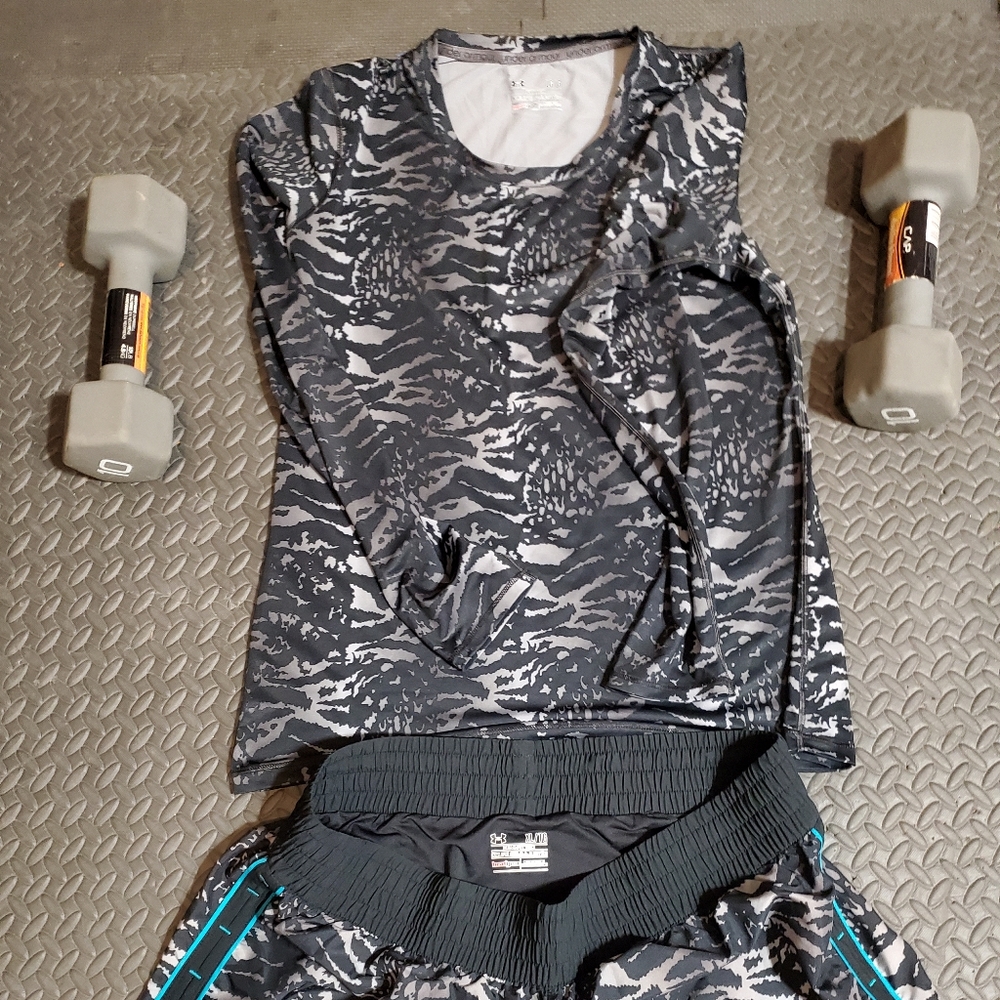 Underarmour set EUC L top. XL short, inner shorts